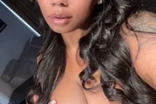 💕Let's have some fun👄I am avai... - Image 4