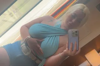 discard post after an hour your girl angel - Image 5